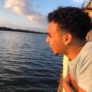 Meet your Posher, Philip